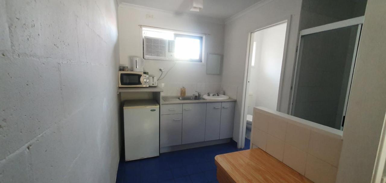 Bargara Motor Inn - Pet Friendly 외부 사진