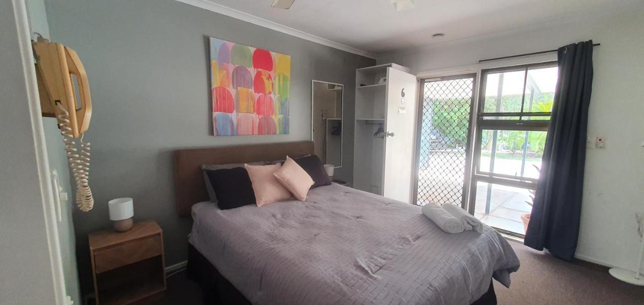 Bargara Motor Inn - Pet Friendly 외부 사진