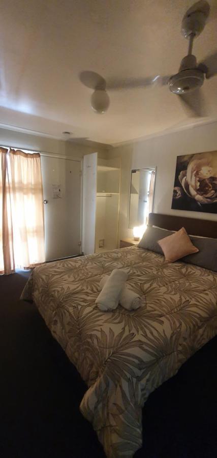 Bargara Motor Inn - Pet Friendly 외부 사진
